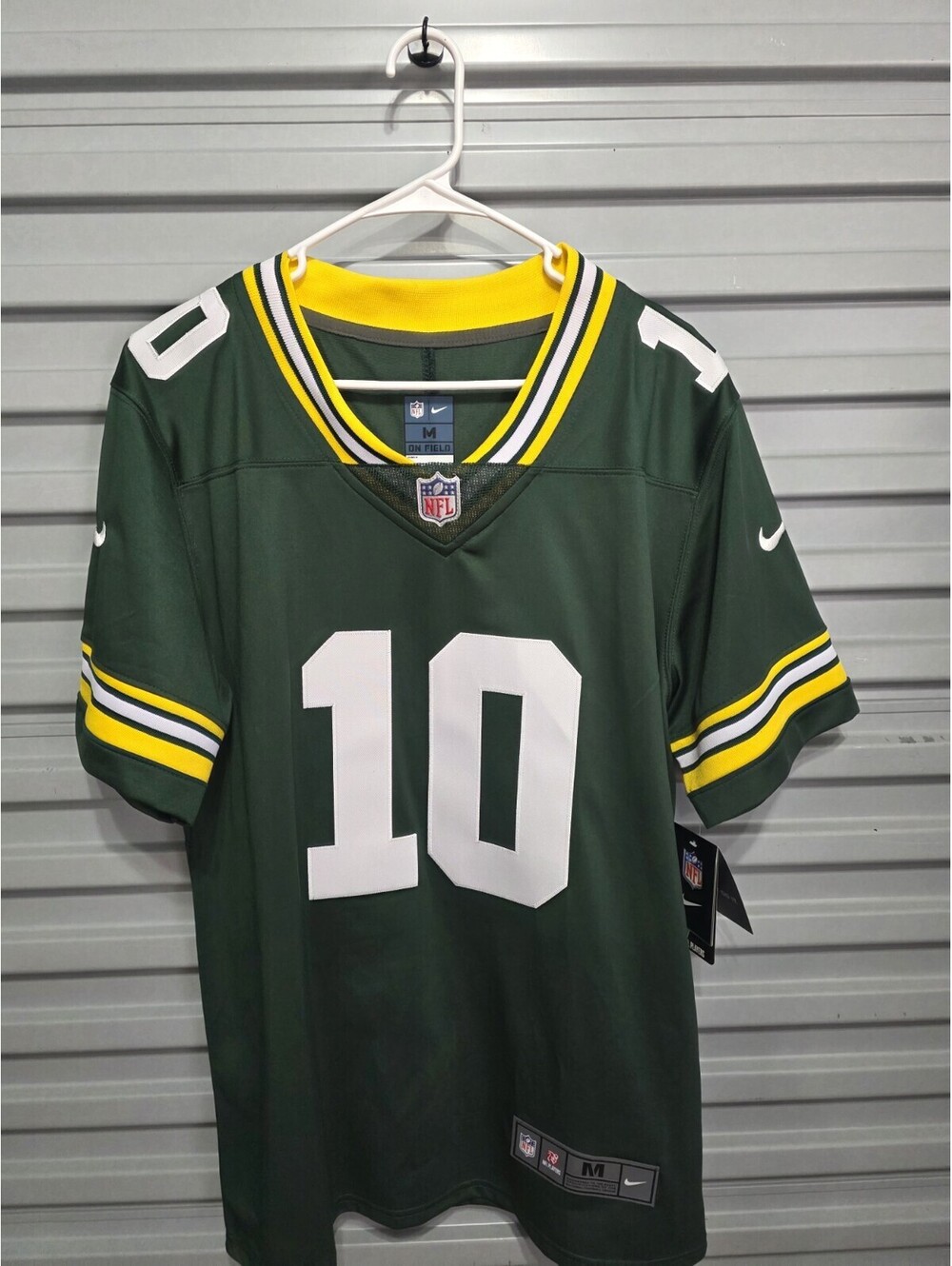 Nike Green Bay Packers Jordan Love #10 Men's M NFL Football Jersey Green